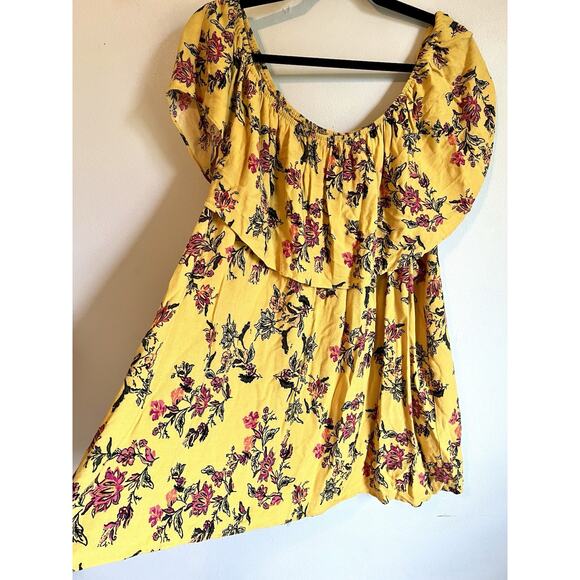 Torrid off the shoulders floral yellow top size 4 Bloomcore Flowy - Picture 3 of 10